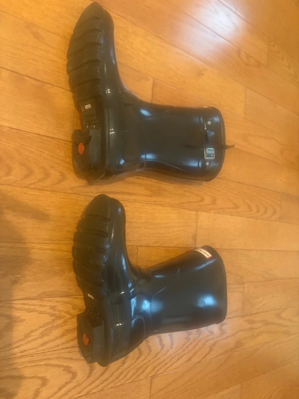 Hunter Short Gloss Black Rainboots